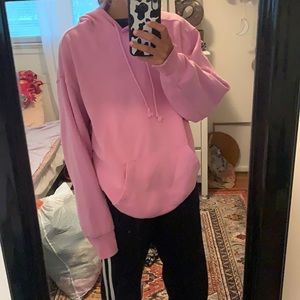 Worn ONCE, PacSun hoodie 💓🧸